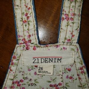🌺Forever 21 short overalls 🌸 *Size 26*